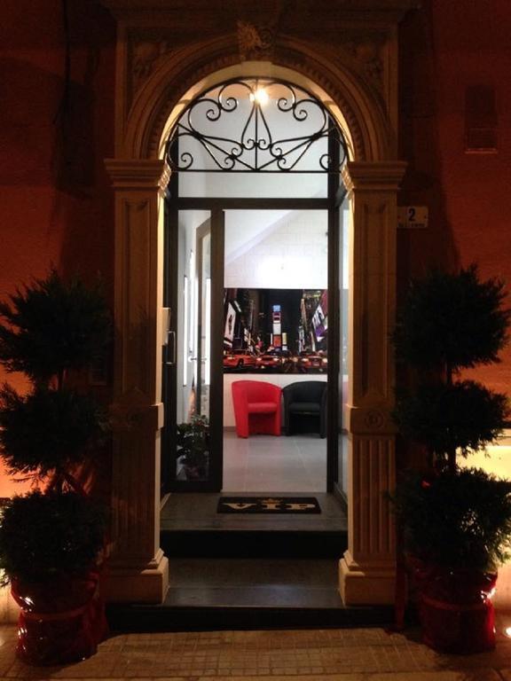 Le Tre Rose Di Mary Avola Quarto foto